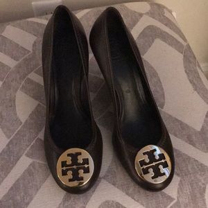 Chelsea Tory Burch Wedges